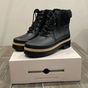 Marc Fisher Fairly Waterproof Boot Size 8 in Black